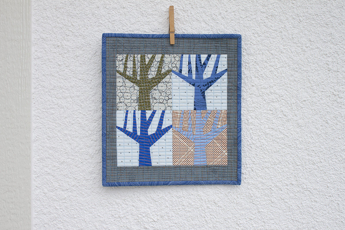 Mini Grove quilt in blue . carolyn friedlander