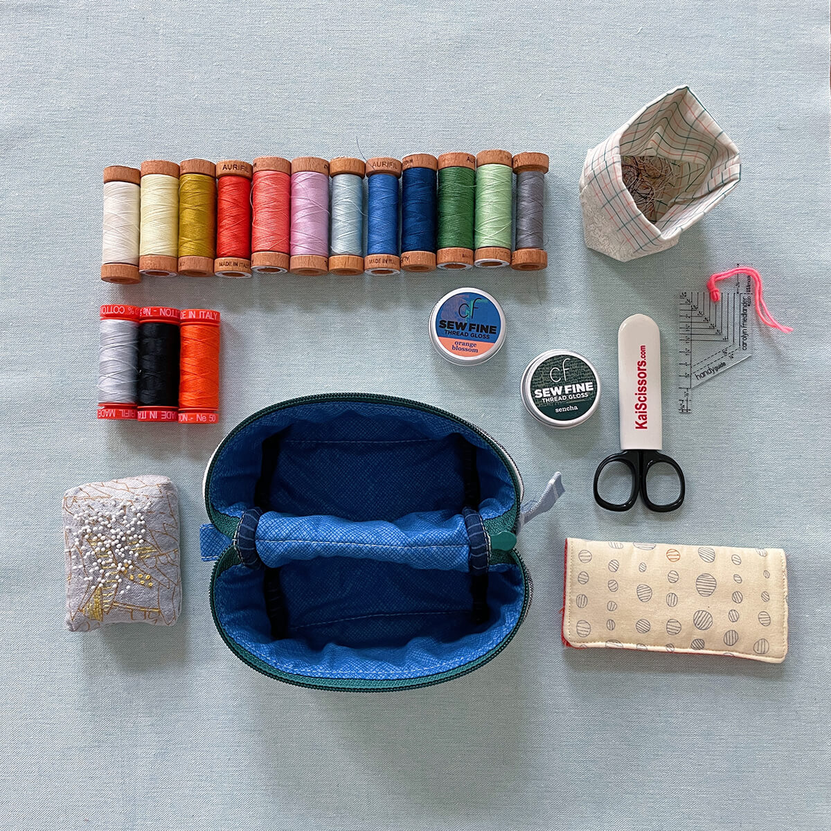 Hand sewing supplies to put in a Split Pouch